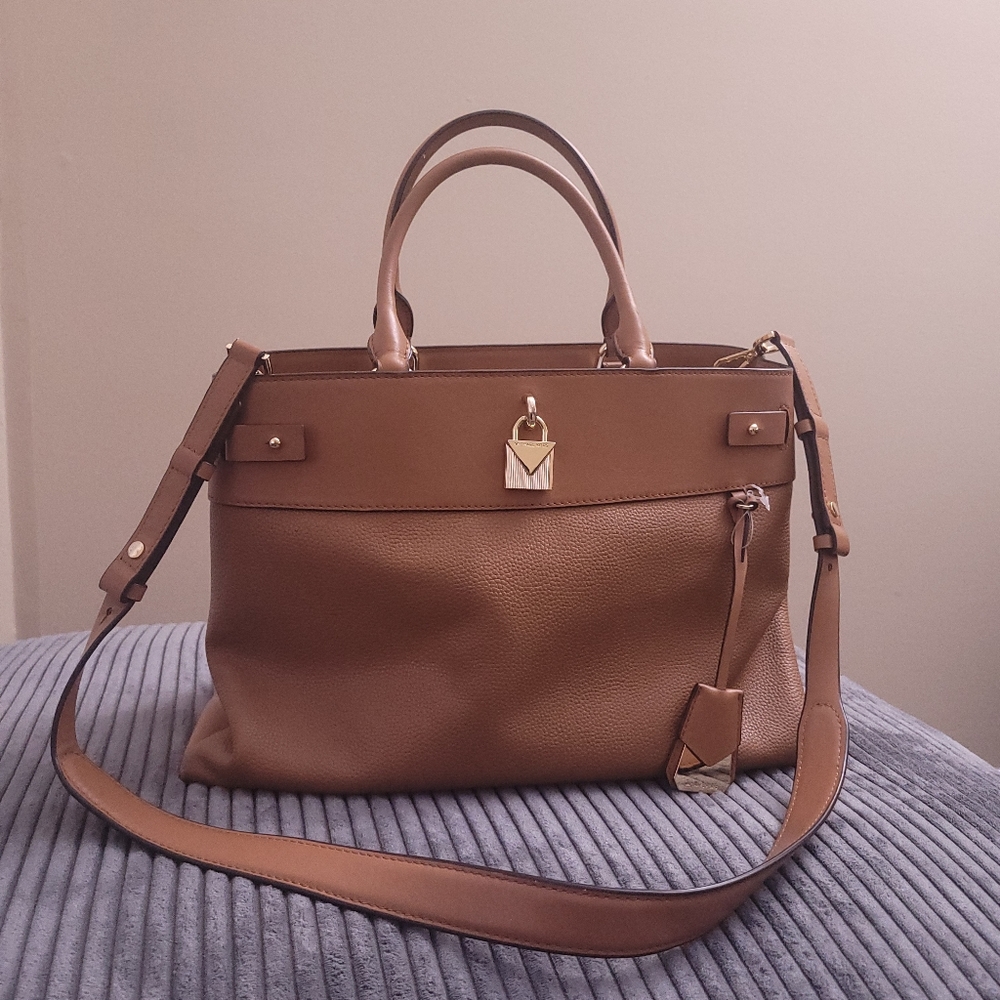 Micheal Kors Gramercy Satchel